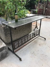 tuin-werktafel/ serveertafel