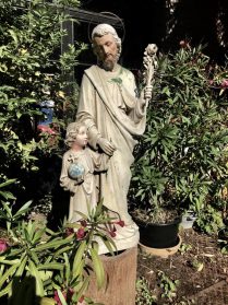 terracotta tuinbeeld / heilige Antonius van Padua beeld
